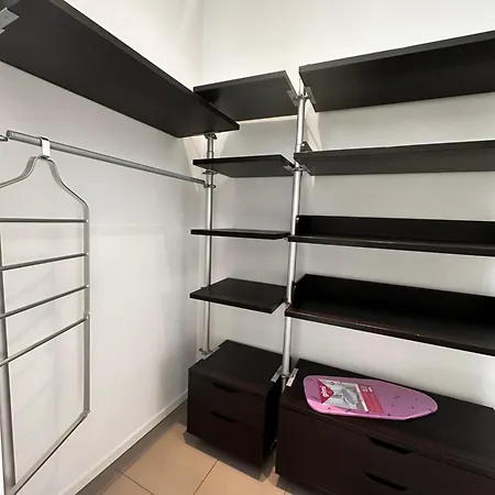 Mansarda Valu Nápoly